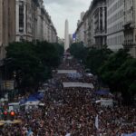“El León, las Hienas y el Alambrado Roto: una Nación sin brújul