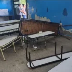 Feroz ataque en una escuela: quemaron y golpearon a docentes
